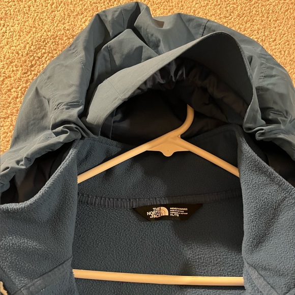 The North Face Men’s XL 3-in-1 Rain Jacket - Picture 2 of 8